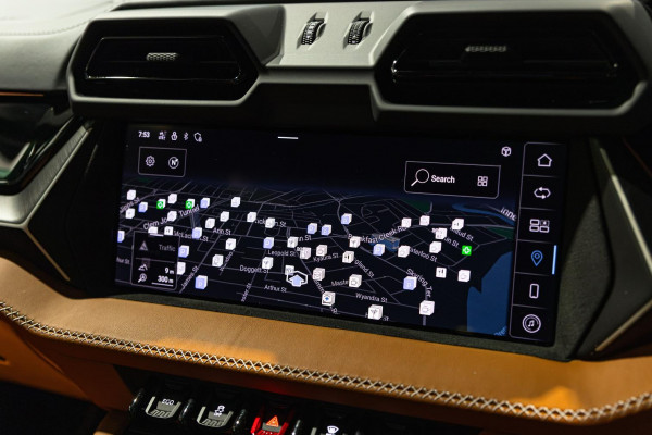 2025 Lamborghini Urus 636 SE SUV Image 13
