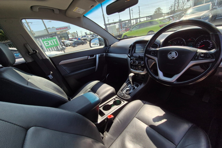 2016 Holden Captiva CG LTZ SUV Image 8