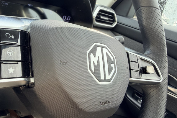 2025 MG ZS ZS32 Excite Hybrid+ SUV Image 13