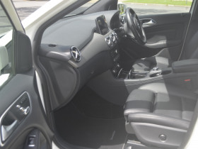 2017 MY58 Mercedes-Benz B-class W2 B180 Hatchback