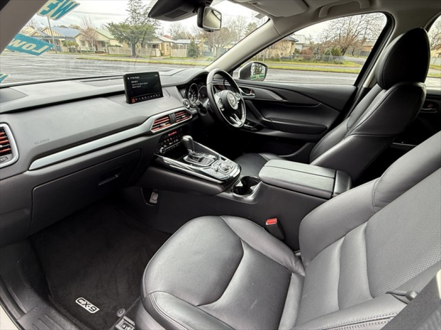 2023 Mazda CX-9 TC Touring SUV Image 16