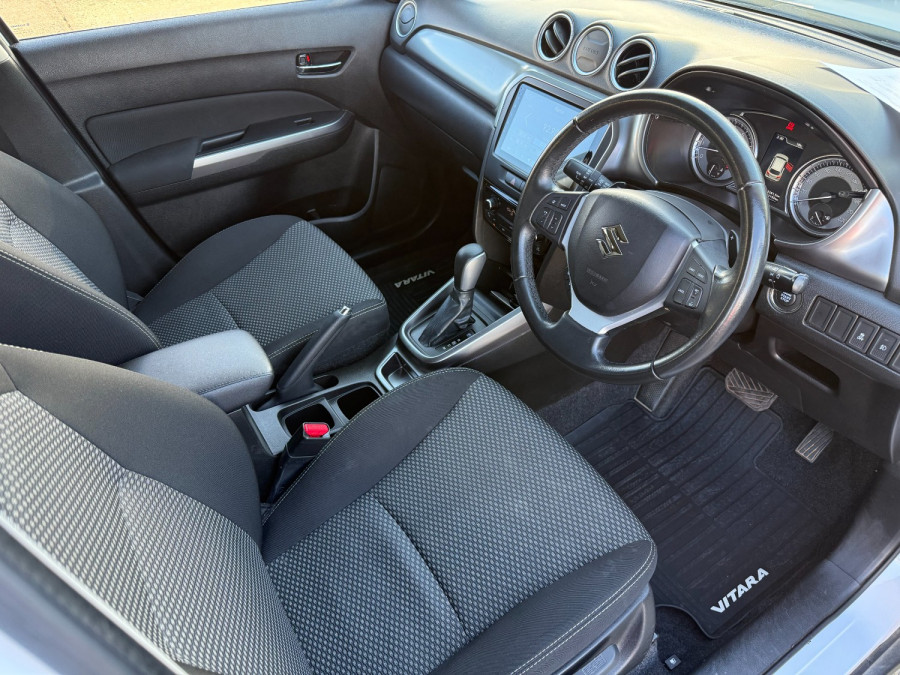 2022 Suzuki Vitara LY Series II SUV Image 8