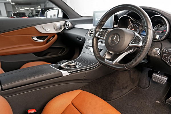 2016 Mercedes-Benz C-Class C205 C200 Coupe image 7
