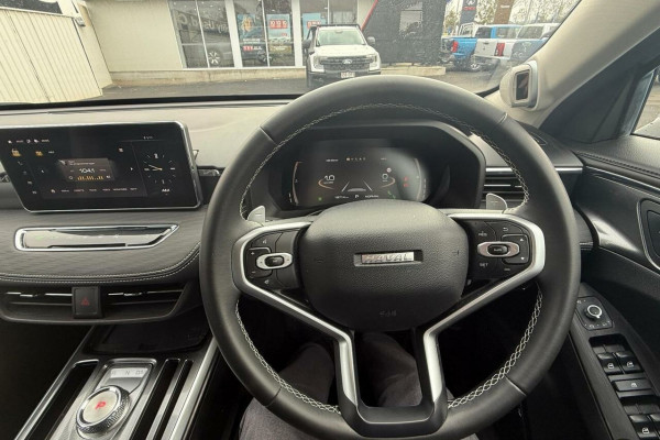 2022 GWM Haval Jolion A01 Lux SUV Image 14