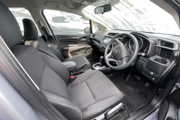 2019 Honda Jazz VTi Hatch Image 5