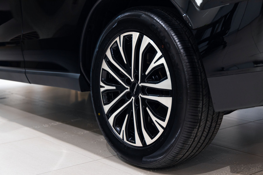 2026 Jaecoo J5  EV Summit SUV