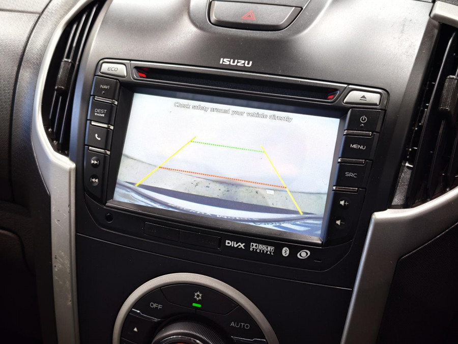 2014 Isuzu MU-X LS-T SUV Image 11