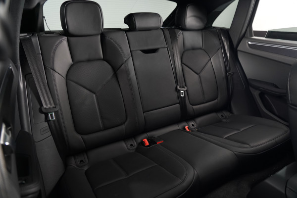 2023 Porsche Macan Gts Wagon Image 30