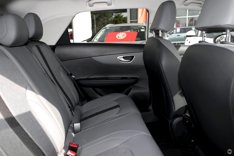 2026 MG MG4 AH4E Essence 64 Hatch Image 10