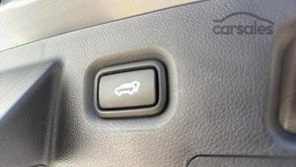 2023 Hyundai Santa Fe TM.V4 Highlander SUV image 22