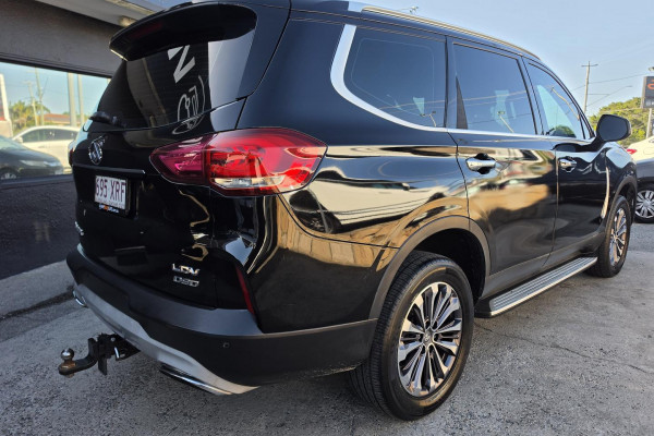 2017 LDV D90 SV9A Deluxe SUV Image 7