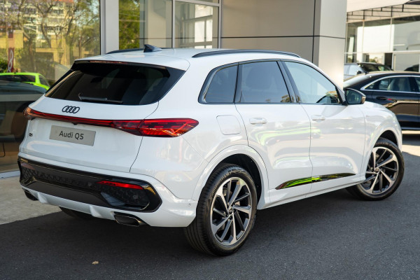 2025 Audi Q5 GU TFSI 150kW SUV image 2