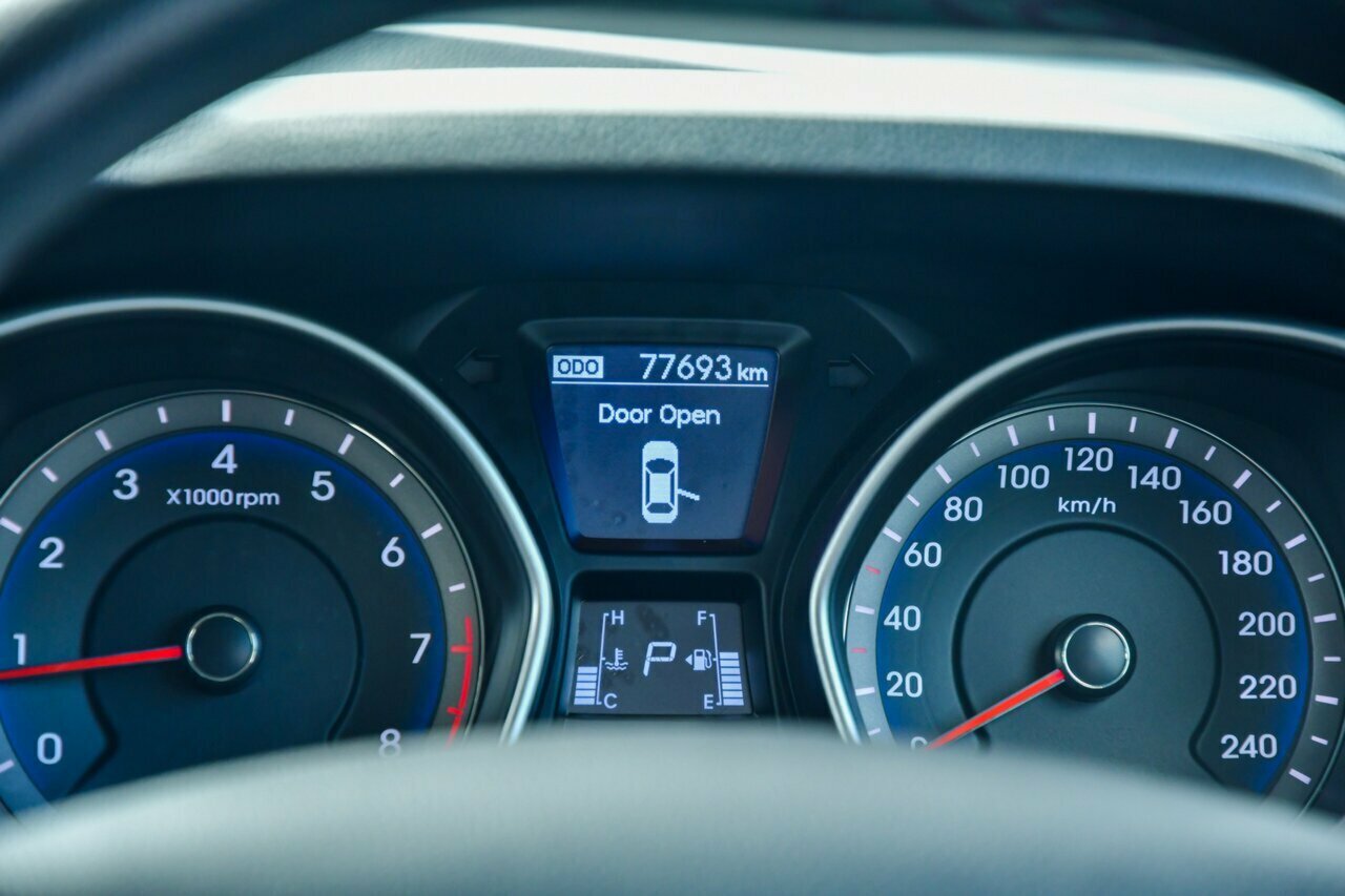 2013 Hyundai i30 GD Active Hatch Image 15