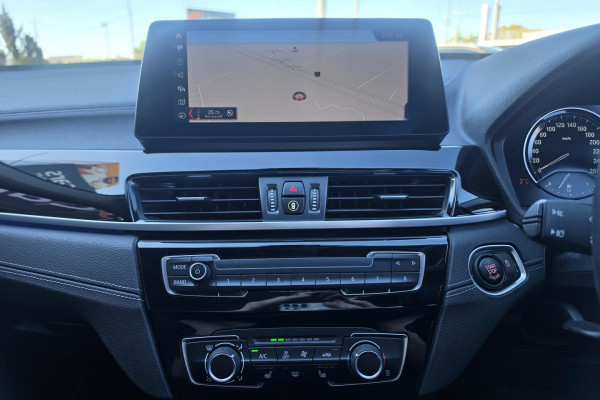 2020 BMW X1 F48 LCI sDrive20i SUV Image 11