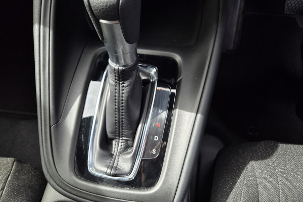 2023 MY22 Honda HR-V  Vi X SUV Image 14