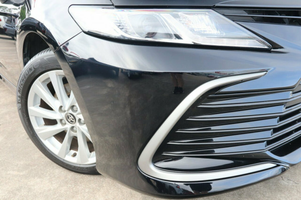 2023 Toyota Camry AXVH70R Ascent Hybrid Sedan Image 2
