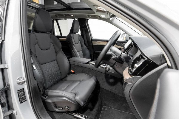 2025 Volvo XC90 L Series Ultra B5 Bright SUV Image 18