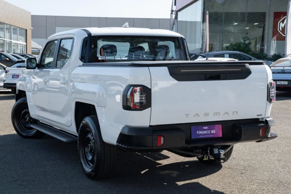 2025 MY26 Kia Tasman TK S Cab Chassis Image 2