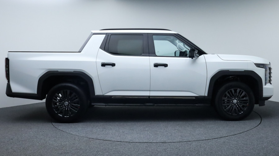 2026 MG U9 Explore Pro Ute Image 10