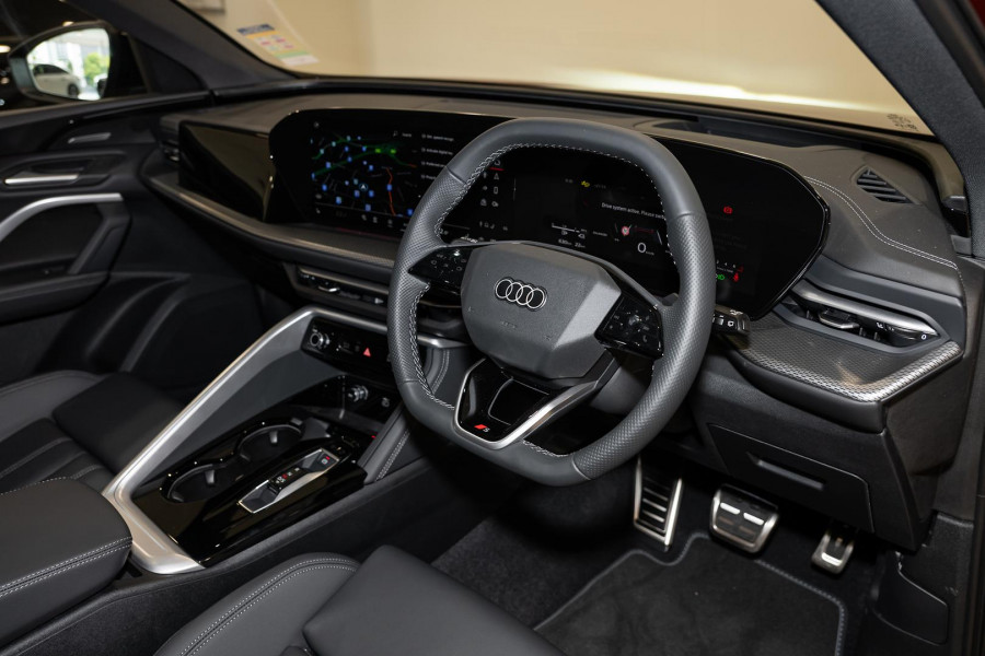 2026 Audi Q5 e-hybrid 270kW SUV