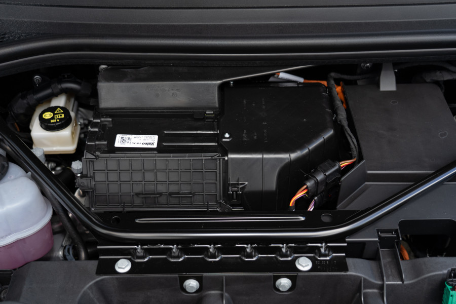 2025 Volkswagen ID. 5 E2 Pro SUV Image 19