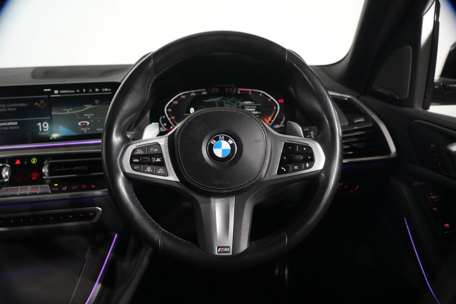 2022 BMW X5 xDrive30d SUV Image 14