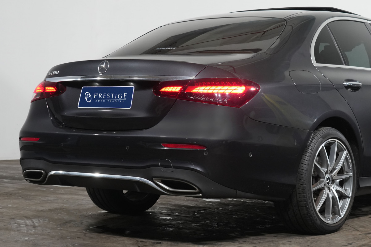 2022 Mercedes-Benz E-Class E200 Sedan
