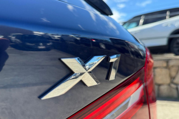 2017 BMW X1 F48 sDrive20i SUV Image 18