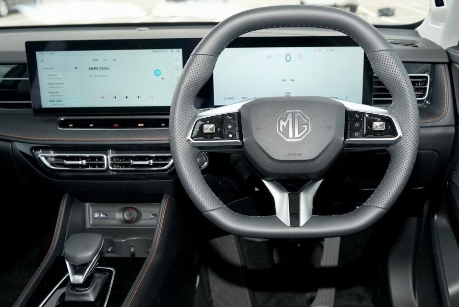 2025 MG HS AS33 Excite SUV Image 11