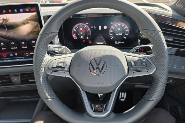 2026 Volkswagen Tiguan CT 195TSI R-Line SUV Image 24
