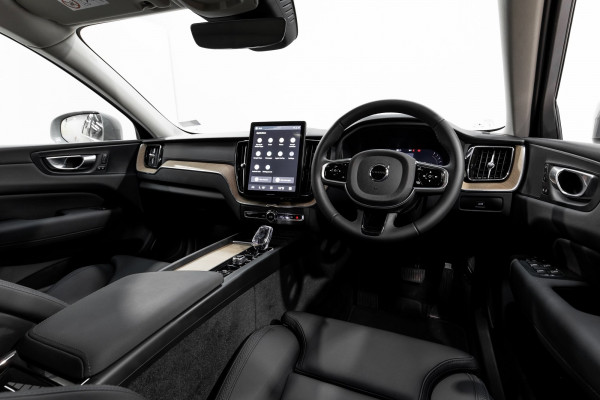 2026 Volvo XC60 UZ B5 Plus 2L Mild Hybrid AWD SUV Image 11