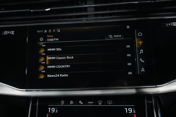2021 Audi Q7 4M 50 TDI S Line SUV image 26