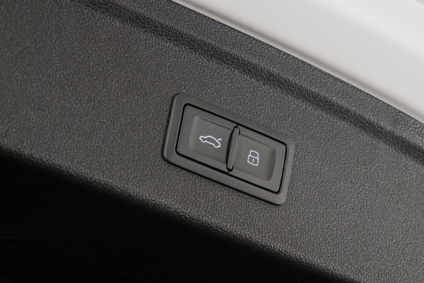 2026 Audi A3 GY TFSI 110kW S line Hatch image 17