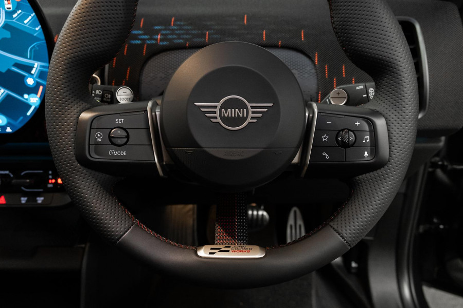 2026 MINI Countryman U25 JCW Favoured SUV
