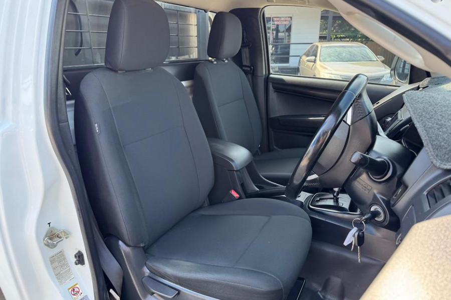 2019 Isuzu D-MAX Turbo SX High Ride Cab Chassis Image 7