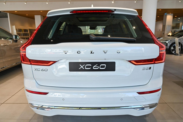 2025 Volvo XC60 UZ Ultra B5 Bright SUV Image 3