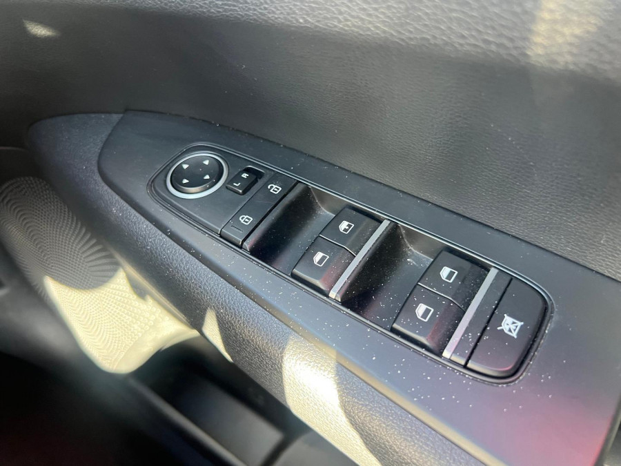 2023 MY24 Kia Cerato BD S Hatch Image 22