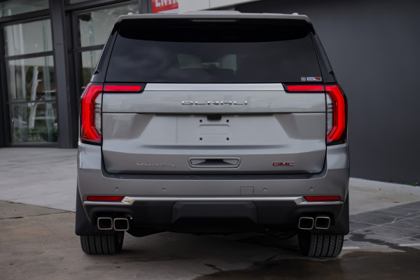 2025 GMC Yukon  Denali Wagon Image 11