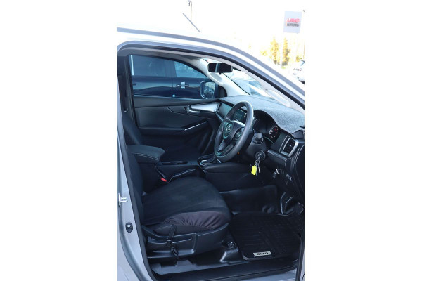 2023 Mazda BT-50 TF XT Cab Chassis Image 11