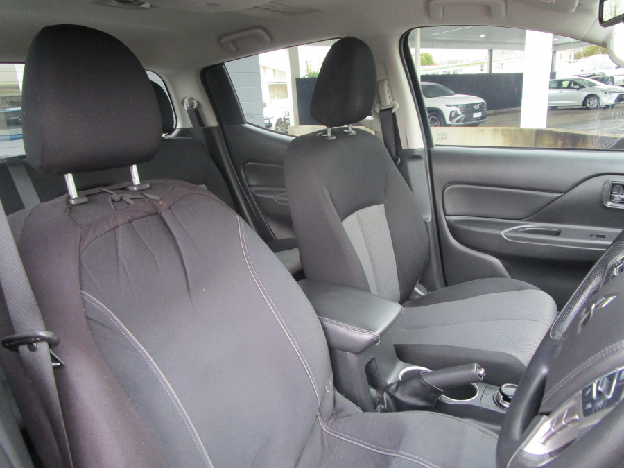 2021 Mitsubishi Triton MR GLX+ Ute Image 12