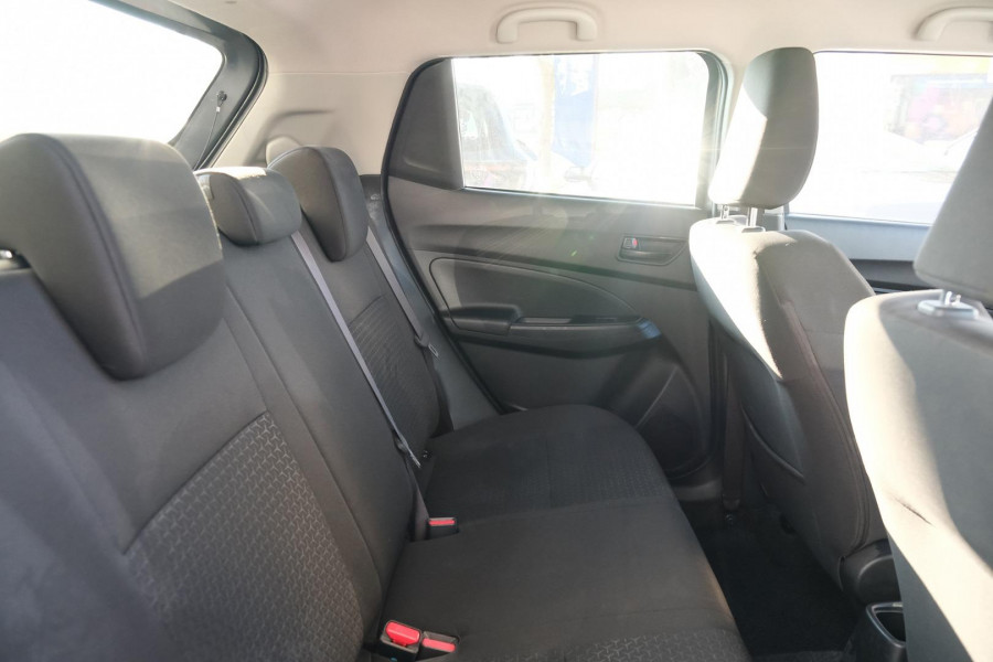 2020 Suzuki Swift AZ GL Navigator Hatch Image 11