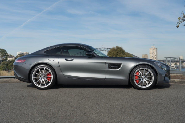 2016 Mercedes-Benz AMG GT S Coupe Image 3