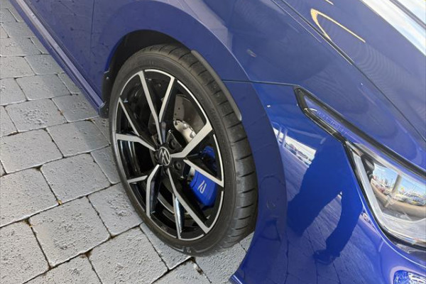 2024 Volkswagen Golf 8 R Hatch Image 5