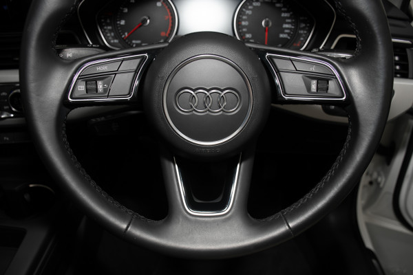 2021 Audi A4 35 TFSI Sedan Image 15