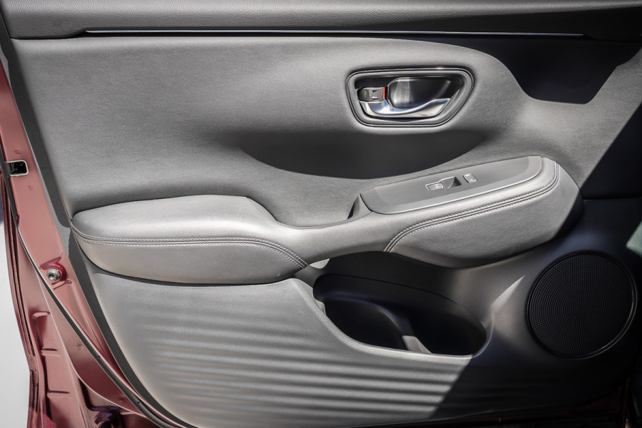 2023 Honda ZR-V RZ e:HEV LX SUV Image 31