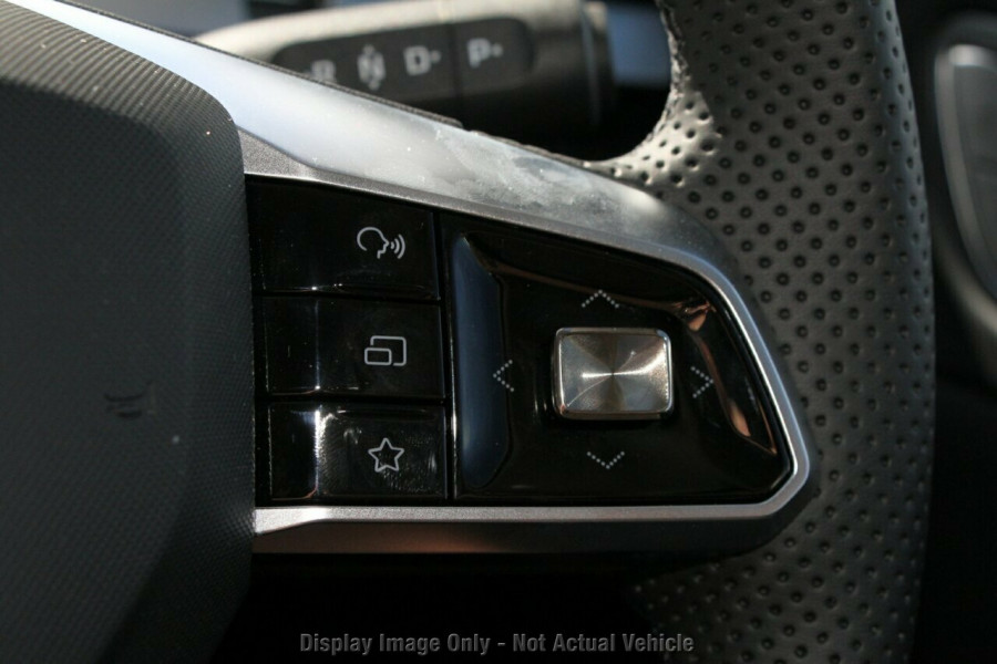 2026 MG MG4 EV Urban AH4E Essence 43 Hatch Image 8
