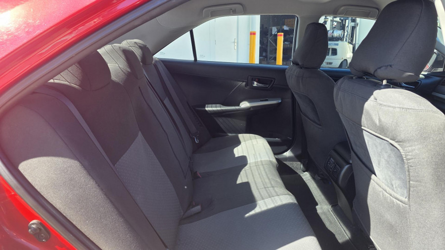 2013 Toyota Camry AVV50R SL Hybrid Sedan Image 9