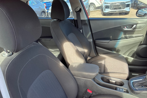 2021 MY22 Hyundai KONA OS.V4  SUV Image 14