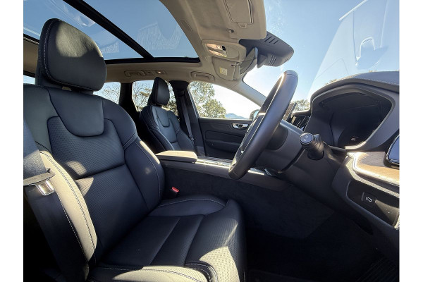 2025 MY26 Volvo XC60 UZ Ultra B5 Dark SUV Image 37