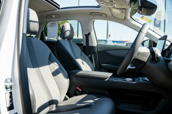2026 MG MGS5 EV ZS3EM Essence 62 SUV Image 17